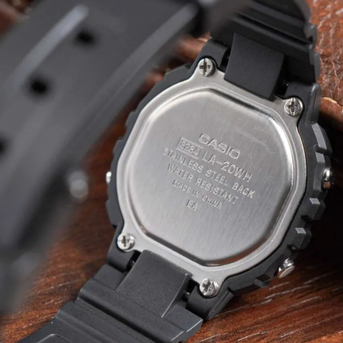 Đồng Hồ Casio 34.5 x 30.4 mm Nữ LA-20WH-1BDF