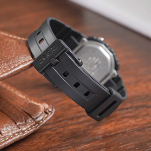 Đồng Hồ Casio 34.5 x 30.4 mm Nữ LA-20WH-1BDF