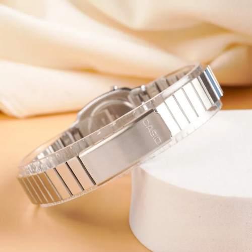 Đồng Hồ Casio 30.3 x 24.6 mm Nữ LA670WD-1DF