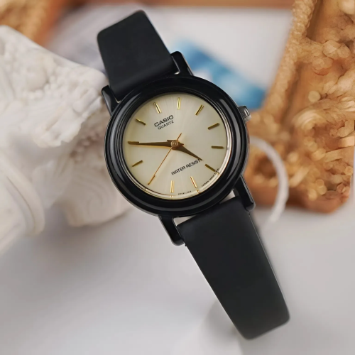 Đồng Hồ Casio 25.2mm Nữ LQ-139EMV-9ALDF