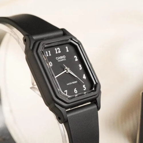 Đồng Hồ Casio 31.7 x 22.5 mm Nữ LQ-142-1BDF