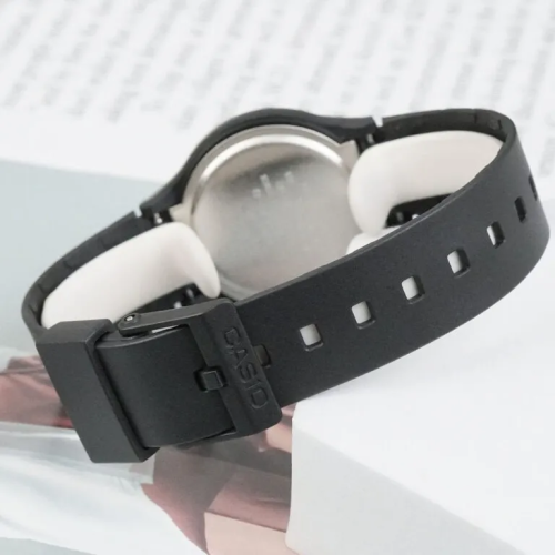 Đồng Hồ Casio 31.5mm Unisex LQ-24B-1BDF