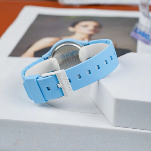 Đồng Hồ Casio 31.5mm Unisex LQ-24B-2BDF