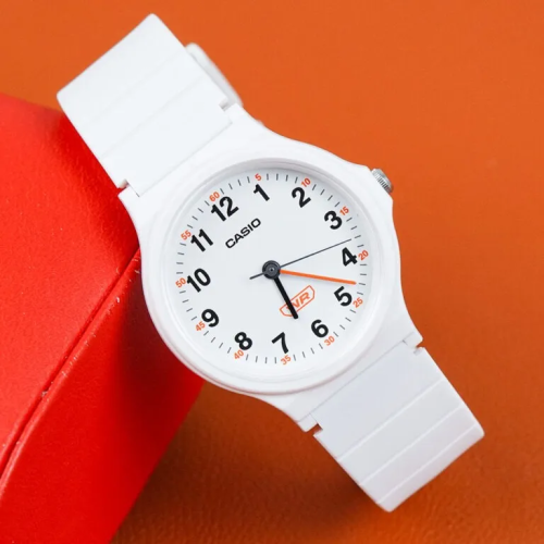 Đồng Hồ Casio 31.5mm Unisex LQ-24B-7BDF