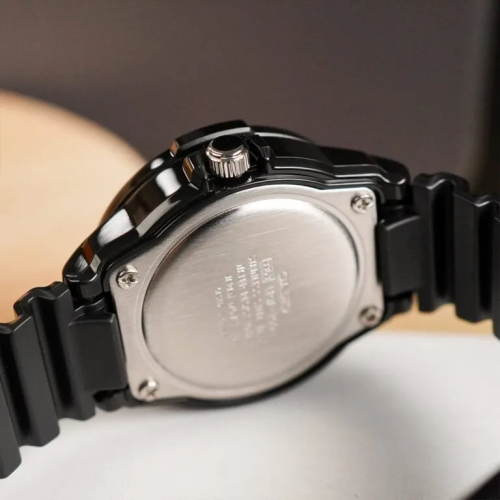 Đồng Hồ Casio 34.2mm Nữ LRW-200H-1BVDF