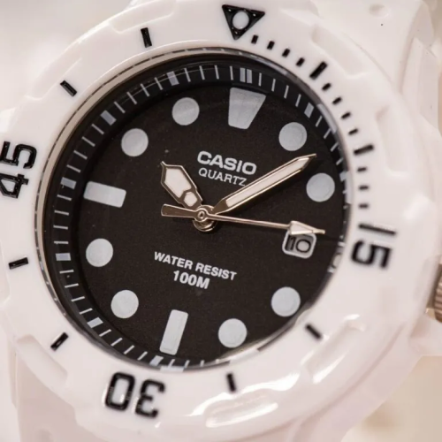 Đồng Hồ Casio 34.2 mm Nữ LRW-200H-1EVDF