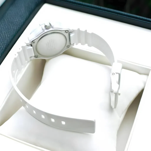 Đồng Hồ Casio 34.2 mm Nữ LRW-200H-2CVDF