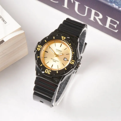 Đồng Hồ Casio 34.2 mm Nữ LRW-200H-9EVDF