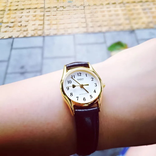 Đồng Hồ Casio 23mm Nữ LTP-1094Q-7B5RDF