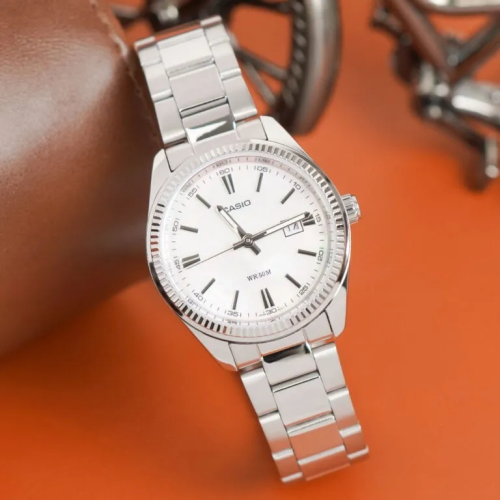 Đồng Hồ Casio Nữ LTP-1302DS-4AVDF