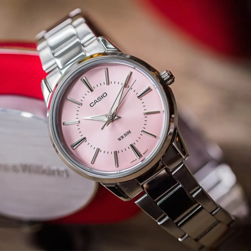 Đồng Hồ Casio 30mm Nữ LTP-1303D-4AVDF