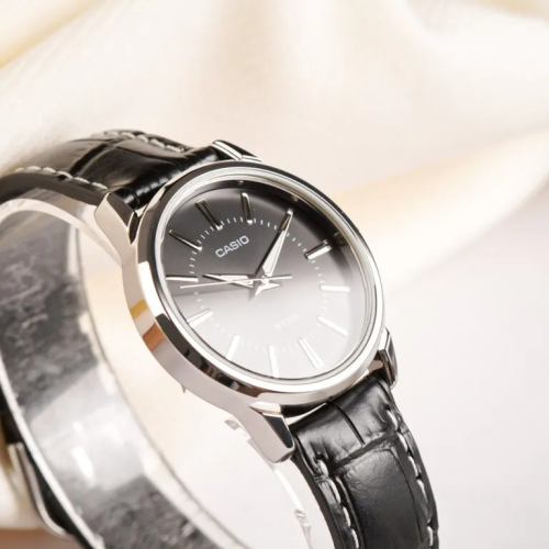 Đồng Hồ Casio Nữ LTP-1303L-1AVDF