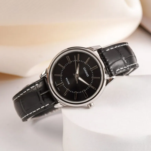 Đồng Hồ Casio Nữ LTP-1303L-1AVDF