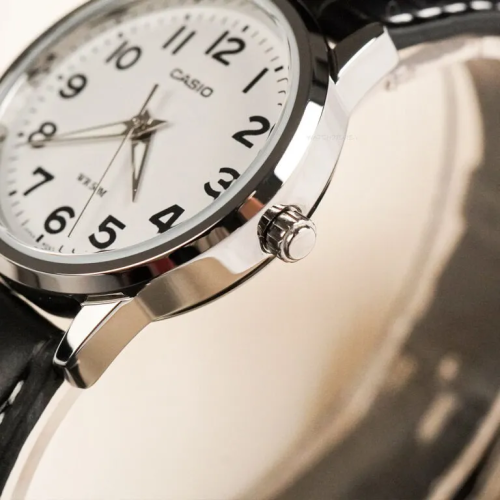 Đồng Hồ Casio 26mm Nữ LTP-1303L-7BVDF