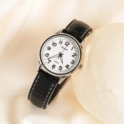 Đồng Hồ Casio 26mm Nữ LTP-1303L-7BVDF