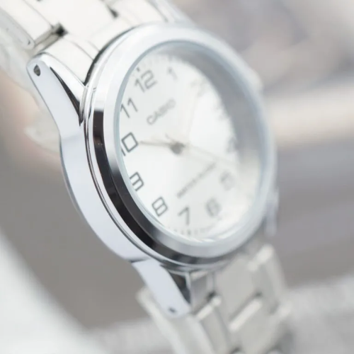 Đồng Hồ Casio 25mm Nữ LTP-V001D-7BUDF