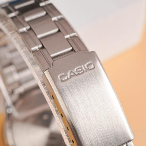 Đồng Hồ Casio 28mm Nữ LTP-V005D-1BUDF