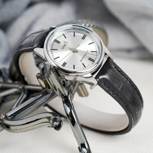 Đồng Hồ Casio 28mm Nữ LTP-V005L-7AUDF