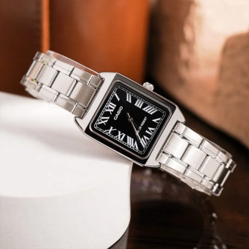 Đồng Hồ Casio 31 x 22 mm Nữ LTP-V007D-1BUDF