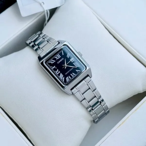 Đồng Hồ Casio 31 x 22 mm Nữ LTP-V007D-1BUDF