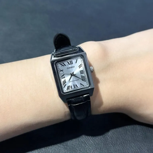 Đồng Hồ Casio 31 x 22 mm Nữ LTP-V007L-7B1UDF
