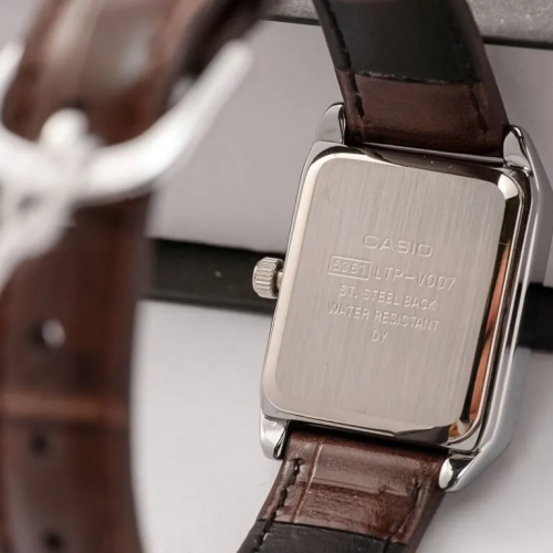 Đồng Hồ Casio 31 × 22 mm Nữ LTP-V007L-7B2UDF
