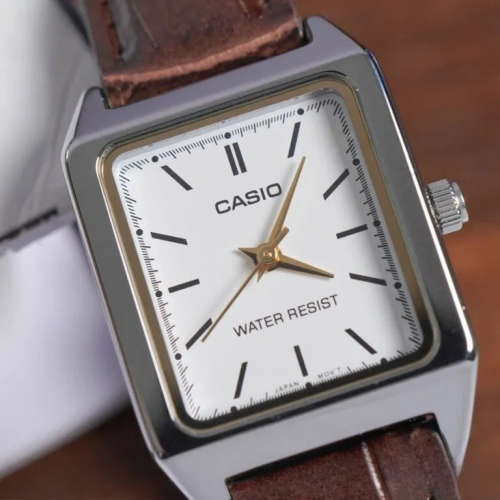 Đồng Hồ Casio 31 × 22 mm Nữ LTP-V007L-7E2UDF