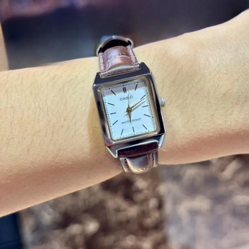 Đồng Hồ Casio 31 × 22 mm Nữ LTP-V007L-7E2UDF