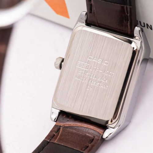 Đồng Hồ Casio 31 x 22 mm Nữ LTP-V007L-9BUDF