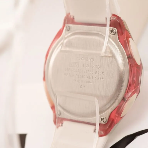 Đồng Hồ Casio 37.9 × 34.9 mm Nữ LW-200-7AVDF