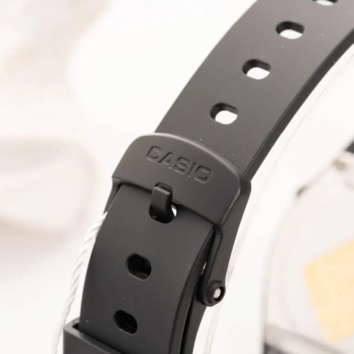 Đồng Hồ Casio 38.9 x 35 mm Unisex LW-204-1BDF