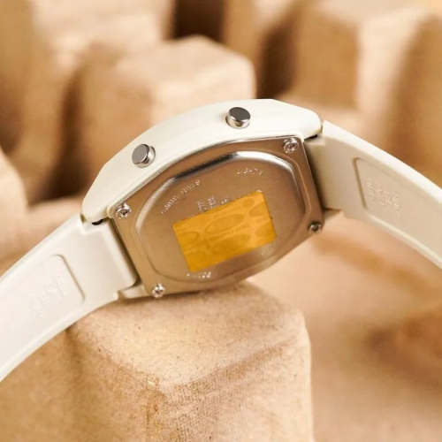 Đồng Hồ Casio 38.9 x 35 mm Nữ LW-205H-8ADF