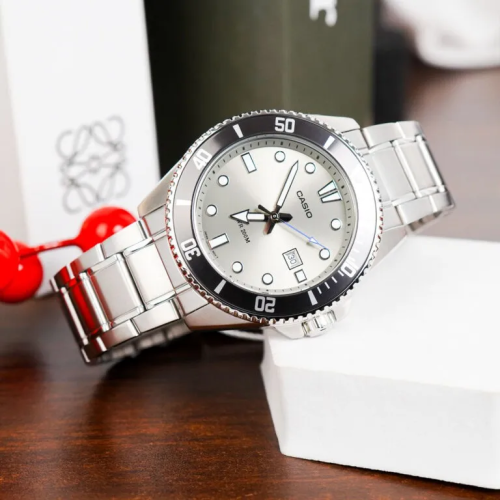 Đồng Hồ Casio 46.3 mm Nam MDV-107D-8AVDF