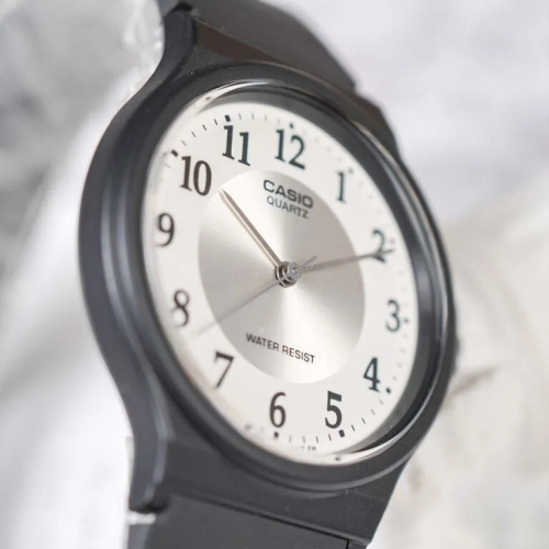 Đồng Hồ Casio 34.9 mm Unisex MQ-24-7B3LDF