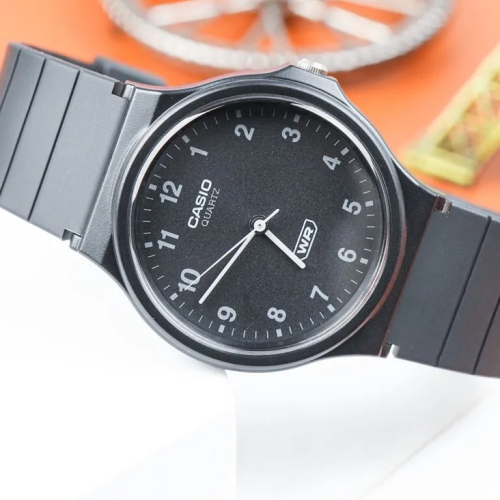 Đồng Hồ Casio 34.9mm Unisex MQ-24B-1BDF