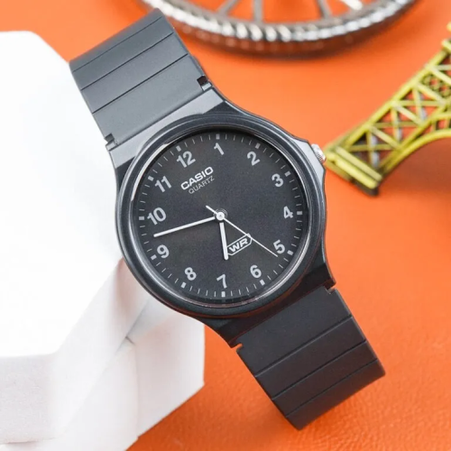 Đồng Hồ Casio 34.9mm Unisex MQ-24B-1BDF