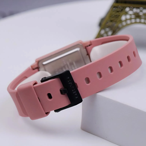 Đồng Hồ Casio 37.2 × 26.5 mm Nữ MQ-38UC-4ADF