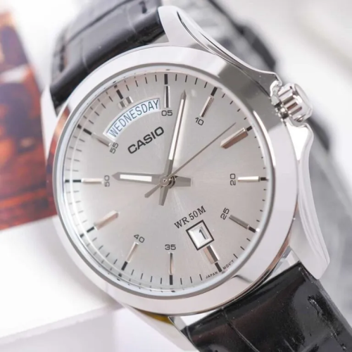 Đồng Hồ Casio 39.8mm Nam MTP-1370L-7AVDF