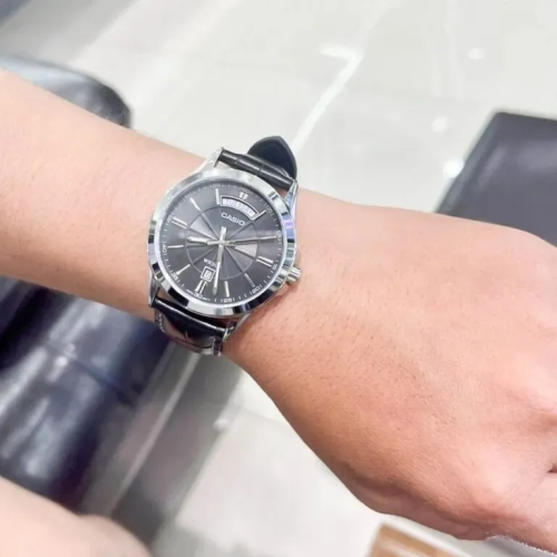 Đồng Hồ Casio 42mm Nam MTP-1375L-7AVDF