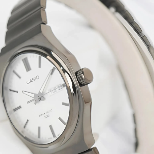 Đồng Hồ Casio 44.5 x 37.5 mm Nam MTP-E735B-7AVDF