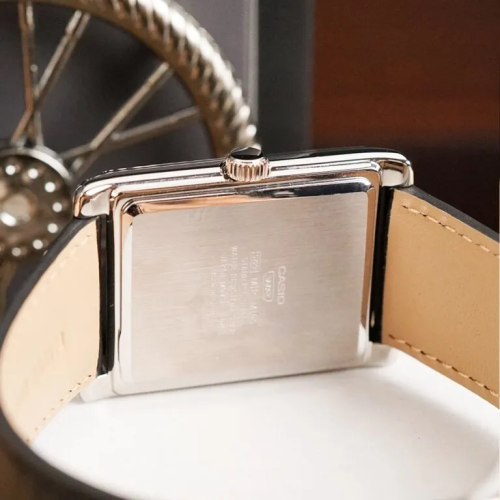 Đồng Hồ Casio 45.5 x 33 mm Nam MTP-M105L-7AVDF