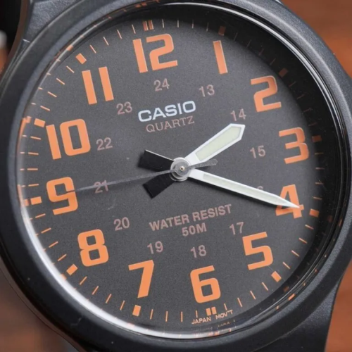 Đồng Hồ Casio 43.6mm Nam MW-240-4BVDF