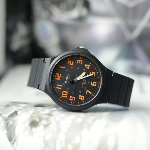 Đồng Hồ Casio 43.6mm Nam MW-240-4BVDF