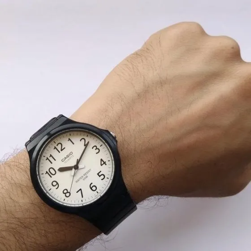 Đồng Hồ Casio 43.5mm Nam MW-240-7BVDF