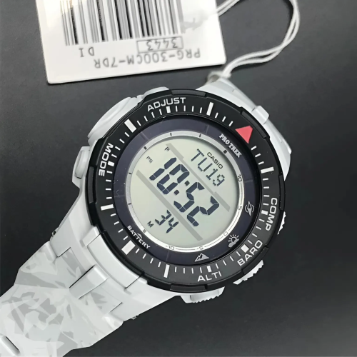 Đồng Hồ Casio Nam PRG-300CM-7DR
