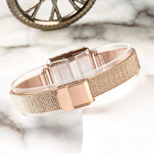 Đồng Hồ Daniel Wellington 20x26mm Nữ DW00100432