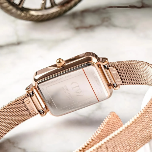 Đồng Hồ Daniel Wellington 20x26mm Nữ DW00100432
