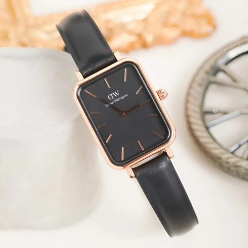 Đồng Hồ Daniel Wellington 20x26mm Nữ DW00100435