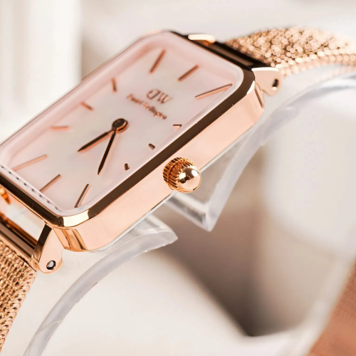 Đồng Hồ Daniel Wellington 20x26mm Nữ DW00100510