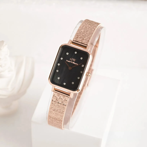 Đồng Hồ Daniel Wellington 20x26mm Nữ DW00100579